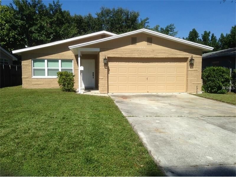 Property Photo: 1775 Massachusetts Avenue NE FL 33703