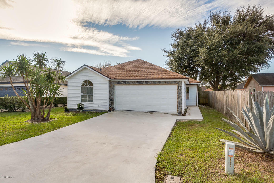 Property Photo:  12340 Sondra Cove Trail N  FL 32225 