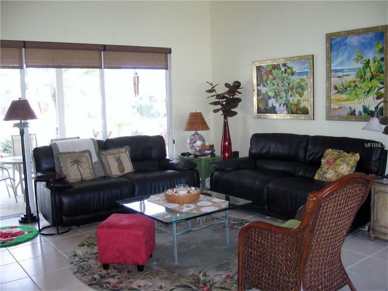 Property Photo:  121 Cala Court  FL 34292 