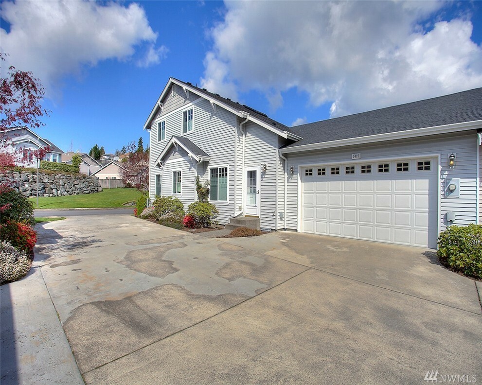 Property Photo:  5425 57th Av Ct W  WA 98467 