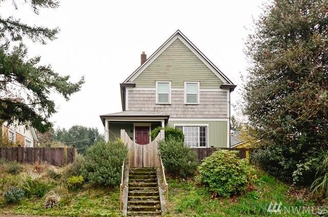 Property Photo: 1941 S Ash Street WA 98405