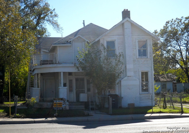 Property Photo:  15304 E Houston St  TX 78202 