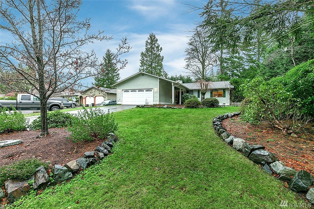 Property Photo:  19005 27th Dr SE  WA 98012 