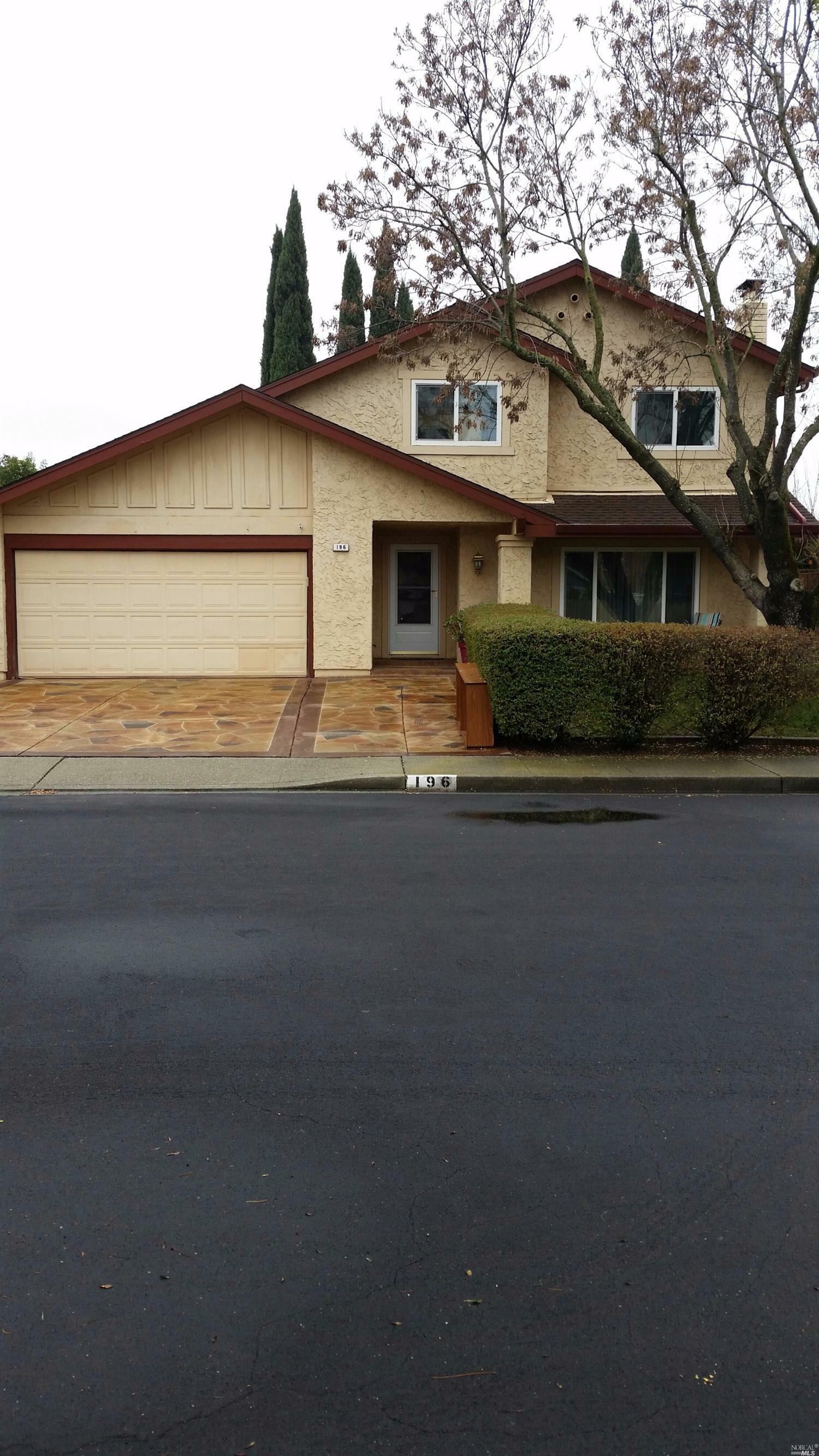 Property Photo:  196 Arroyo Court  CA 95687 