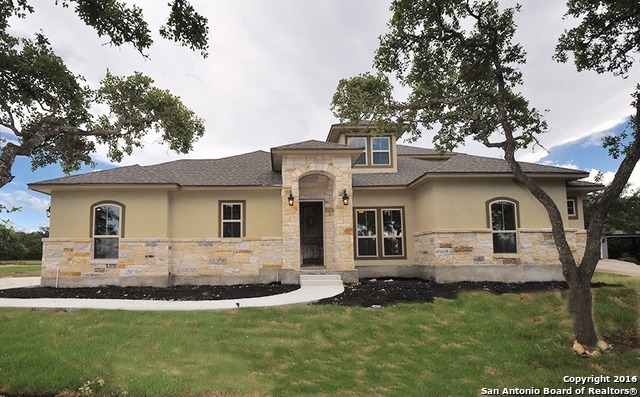 Property Photo:  183 Lantana Vista  TX 78070 