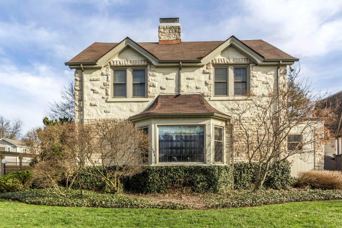 Property Photo: 104 S Dawson Avenue OH 43209