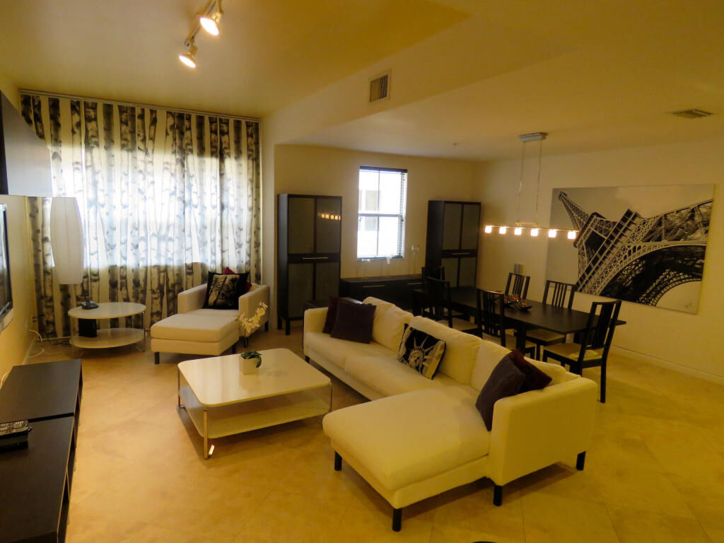 Property Photo:  2306 Vintage Circle 2306  FL 33064 