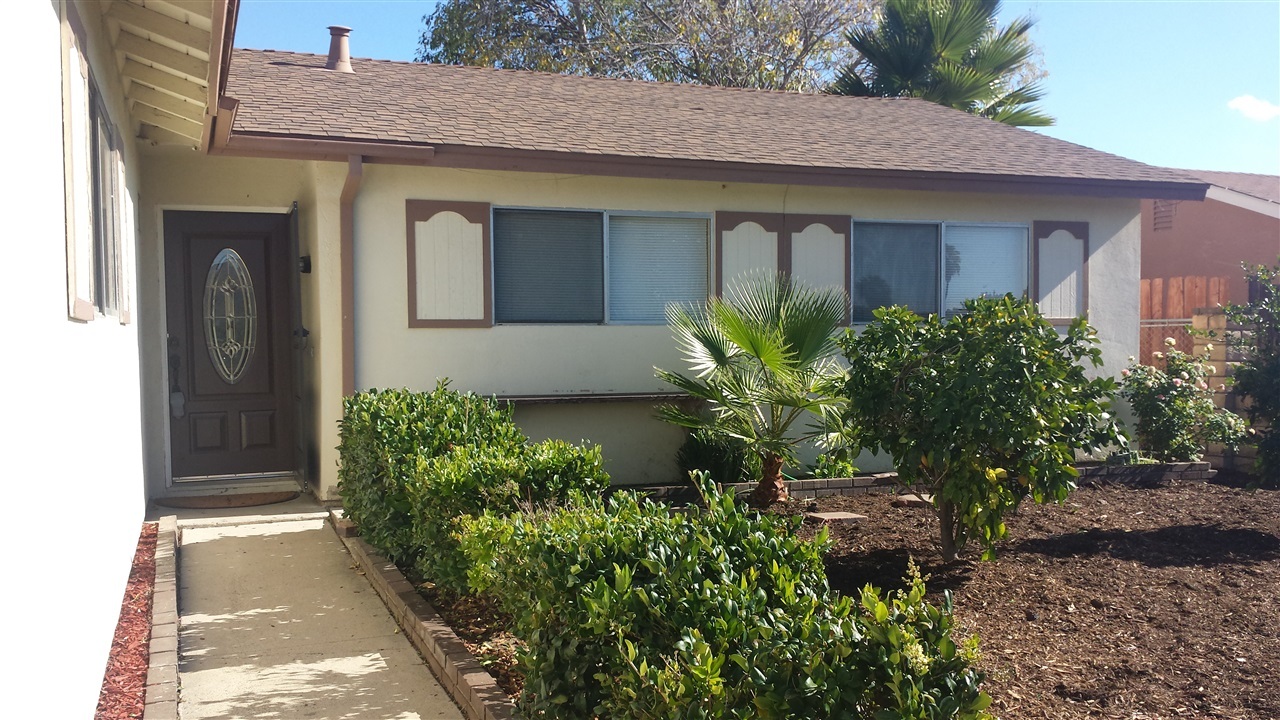 Property Photo:  616 Charles  CA 92057 