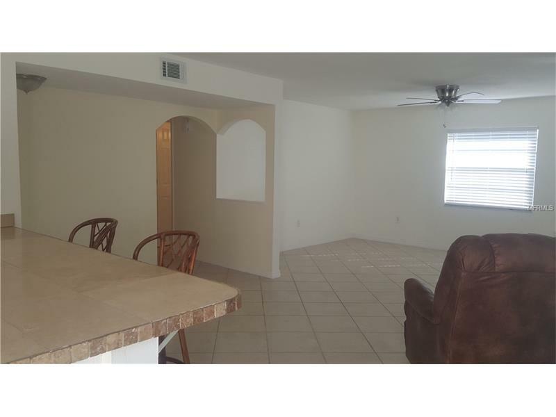 Property Photo: 4044 Murdock Avenue FL 34231