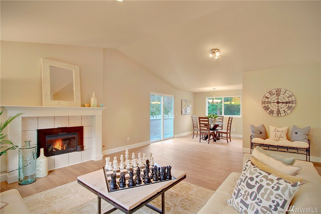 Property Photo: 12906 NE 31st WA 98005