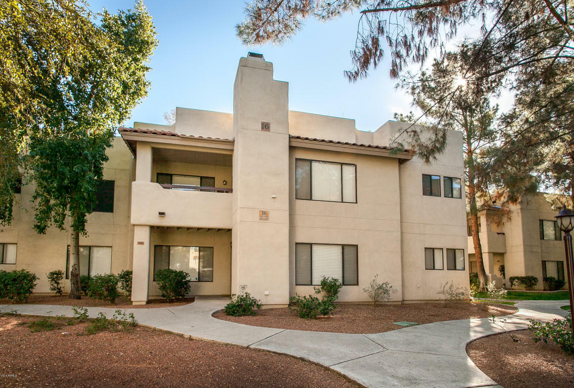 Property Photo:  750 E Northern Avenue 1093  AZ 85020 