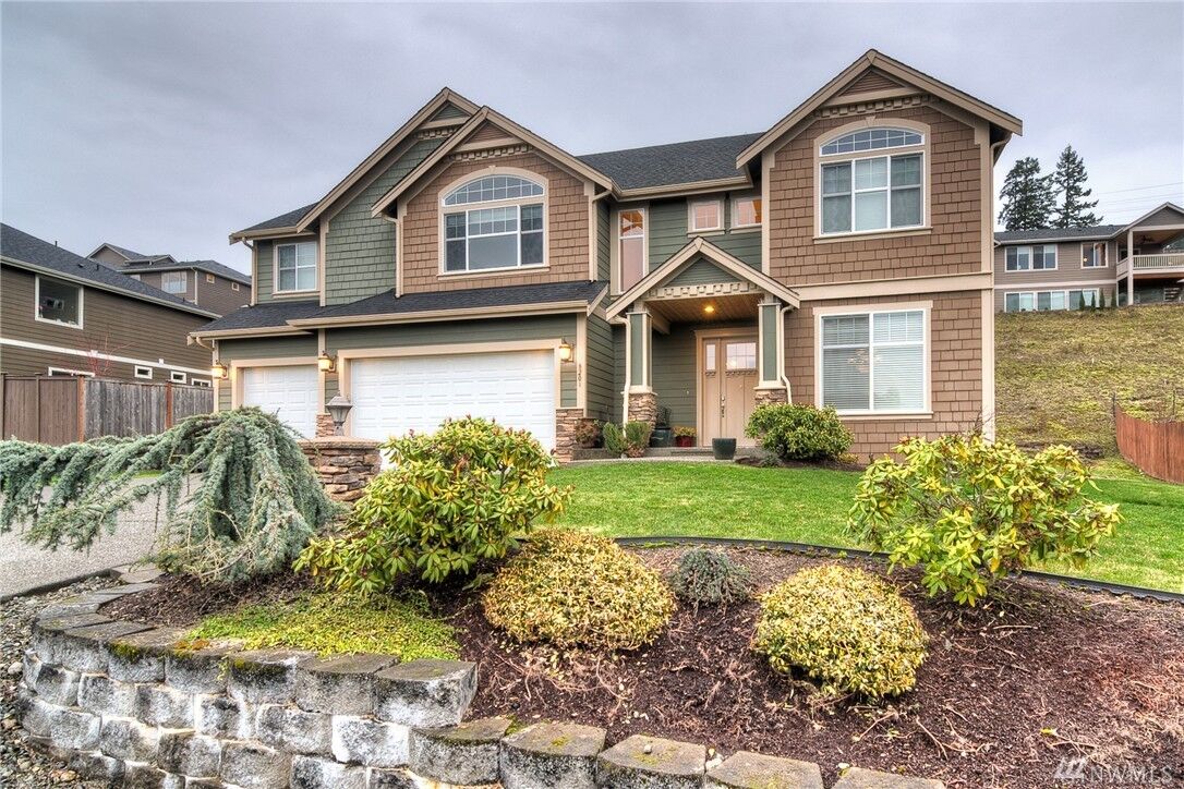 Property Photo: 8201 172nd Ave E WA 98390