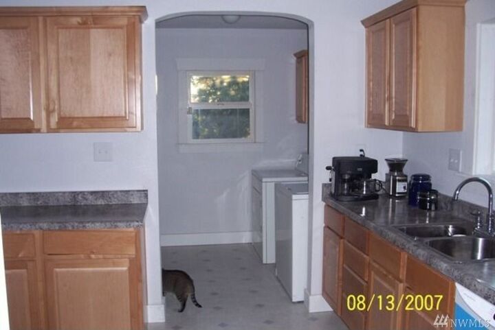 Property Photo:  7002 S Lawrence St  WA 98409 
