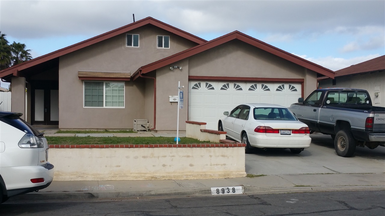 Property Photo: 8938 Covina Street CA 92126