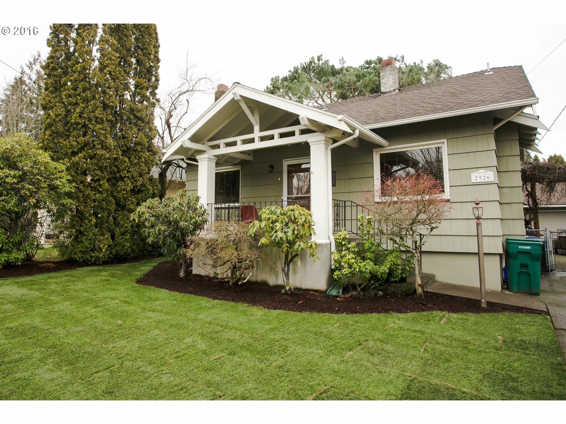 Property Photo:  2926 NE 67th Ave  OR 97213 