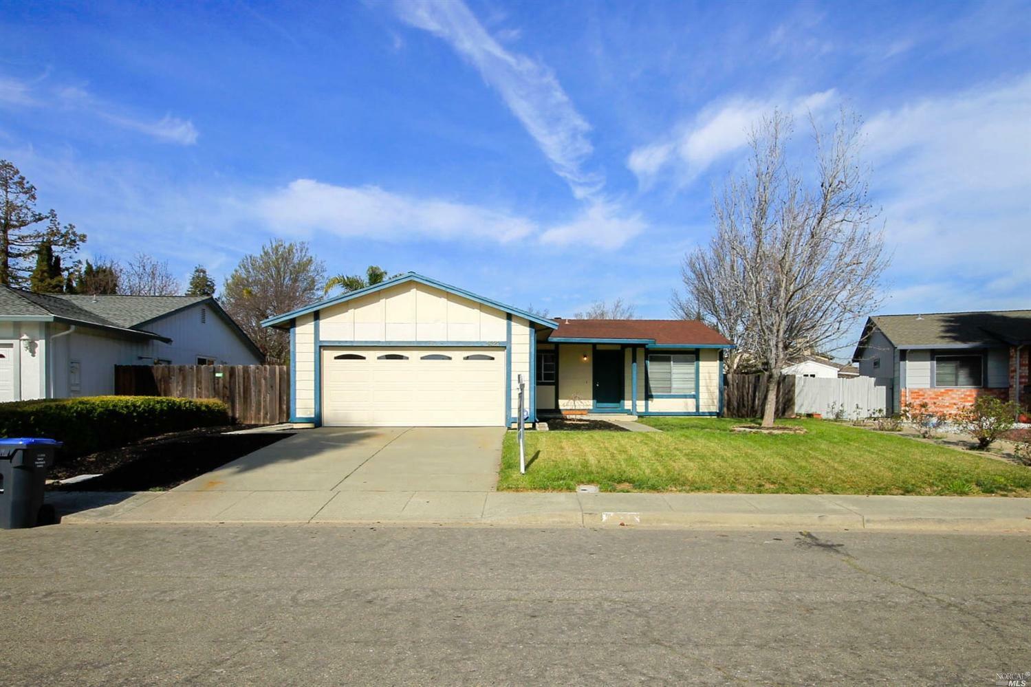 Property Photo:  1422 Shasta Street  CA 94585 