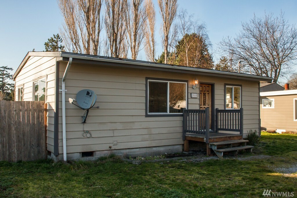 Property Photo: 2585 Finkbonner Rd WA 98226