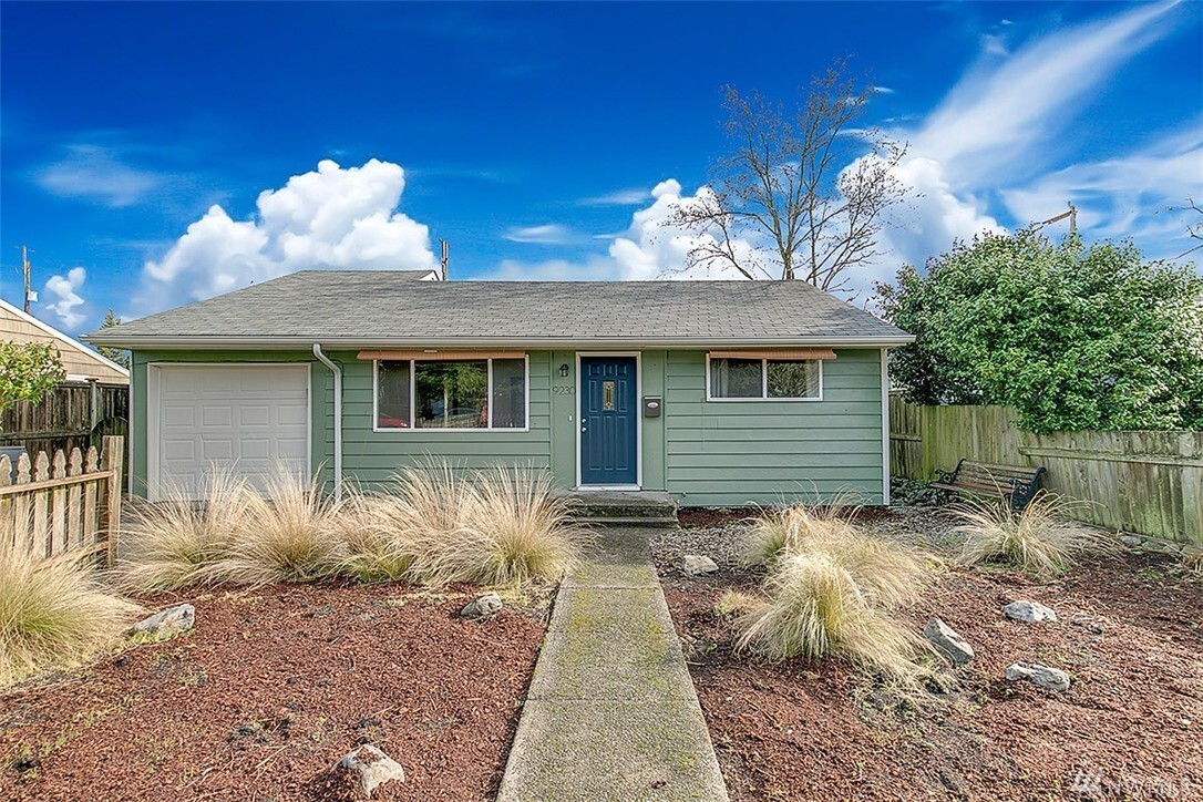 Property Photo: 9230 34th Ave SW WA 98126