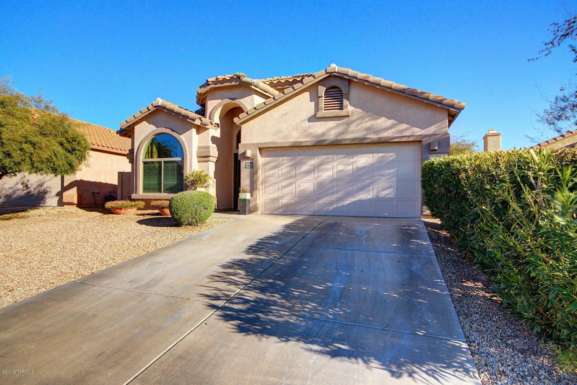 Property Photo:  7484 N Benet Drive  AZ 85743 