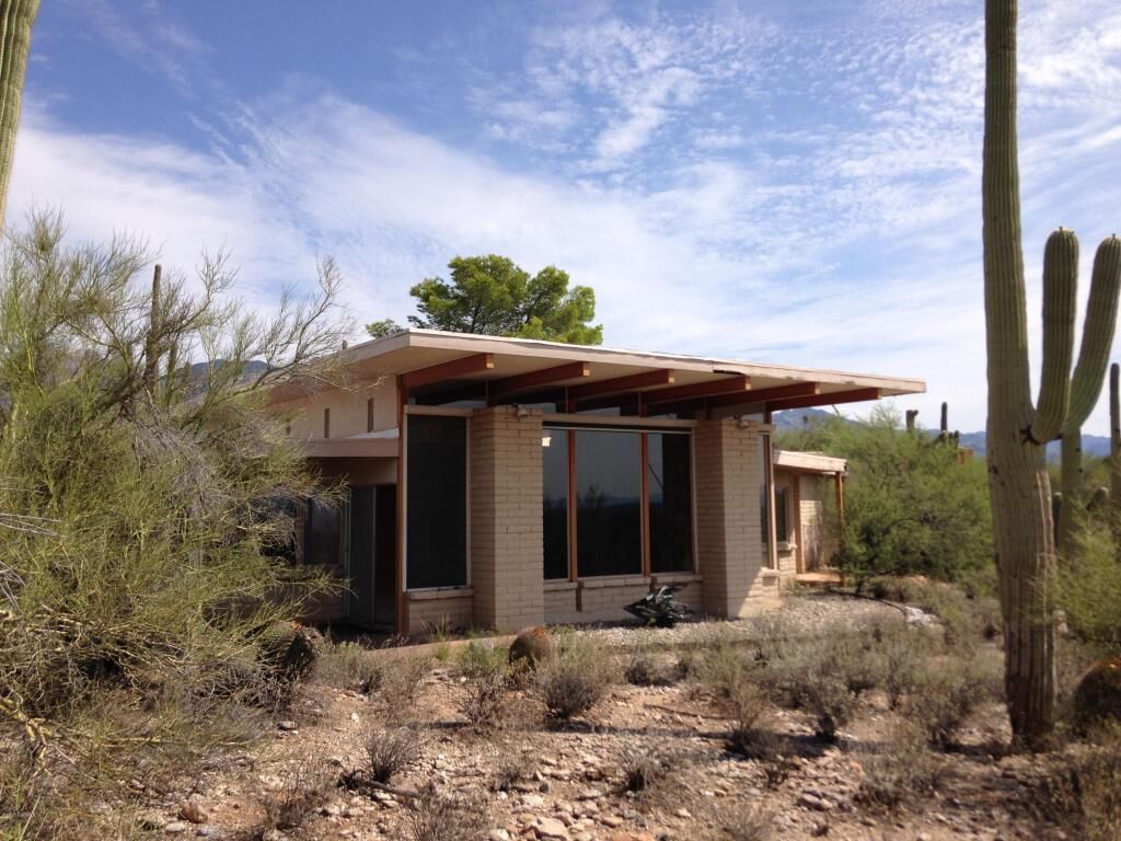 Property Photo: 3500 E Calle Puerta De Acero AZ 85718