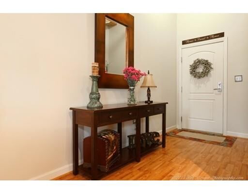 Property Photo:  52 Lawrence Drive 507  MA 01854 