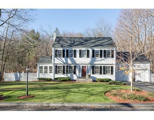 Property Photo:  5 Brook Hill Drive  MA 01609 