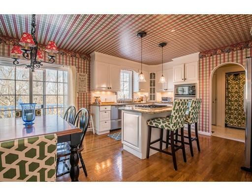 Property Photo: 85 Weyland Cir MA 01845