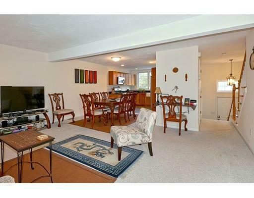 Property Photo:  195 Captain Eames Cir 195  MA 01721 