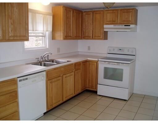 Property Photo: 7 Loveland Ter MA 01020
