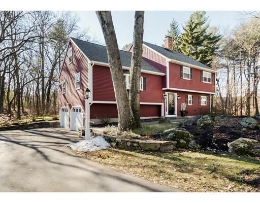 Property Photo:  4 Surrey Lane  MA 01810 