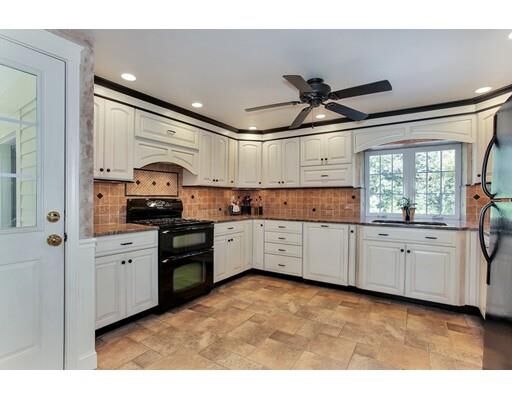 Property Photo:  31 Rawson Hill Drive  MA 01545 