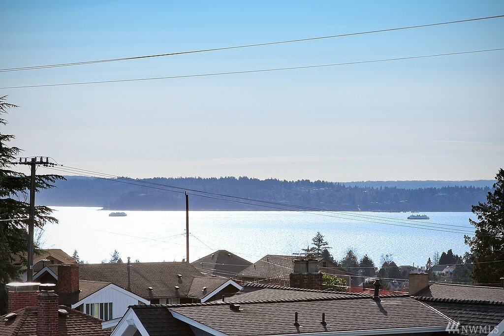 Property Photo:  4029 California Ave SW  WA 98116 