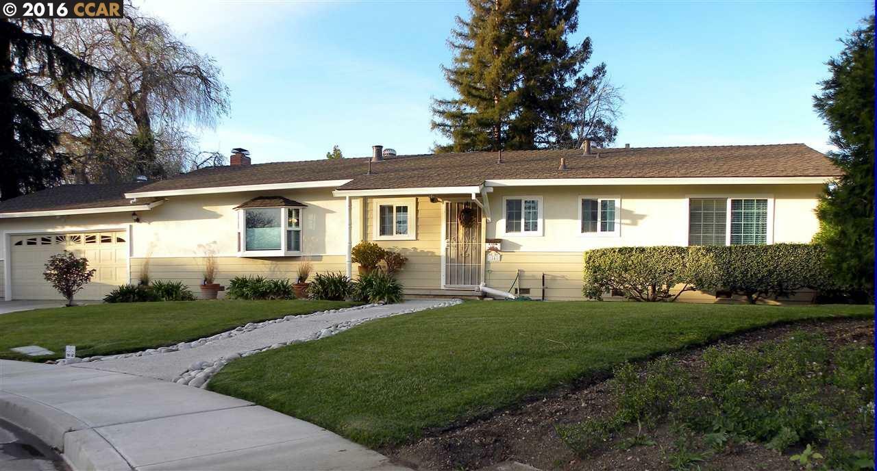 Property Photo:  1840 Baldwin Ct  CA 94519 