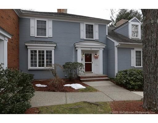 Property Photo:  8 Holly Gate Circle 8  MA 01949 