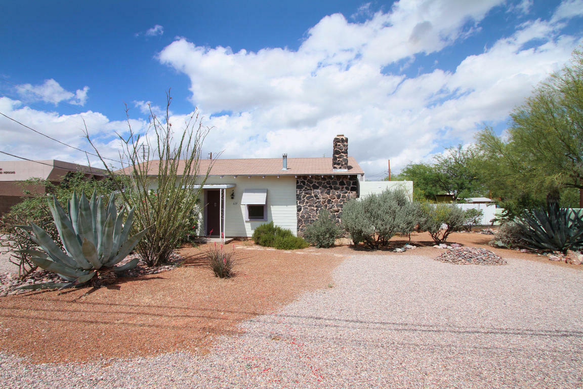 Property Photo: 619 N Jerrie Avenue AZ 85711