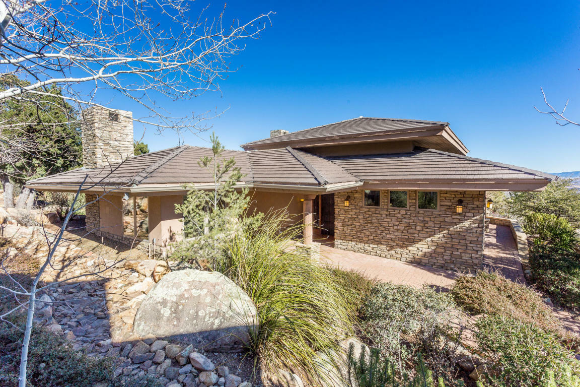 Property Photo:  962 Broken Branch Drive  AZ 86303 