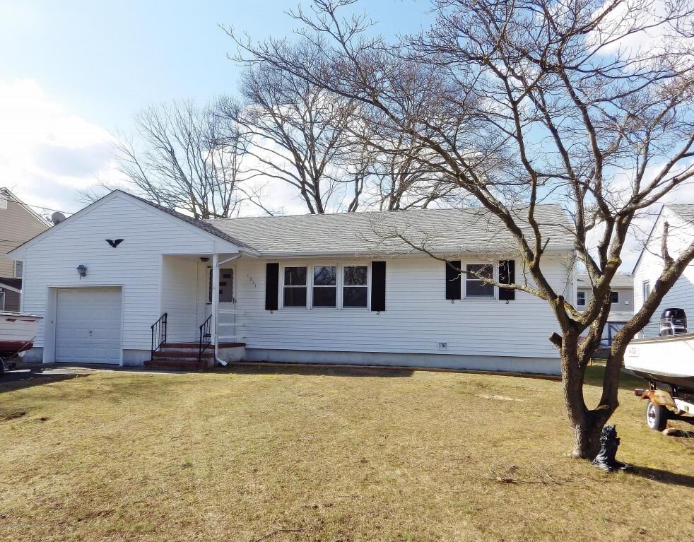 Property Photo:  1511 Baywood Avenue  NJ 08742 