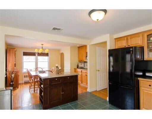 Property Photo:  40 Wood St  MA 02421 