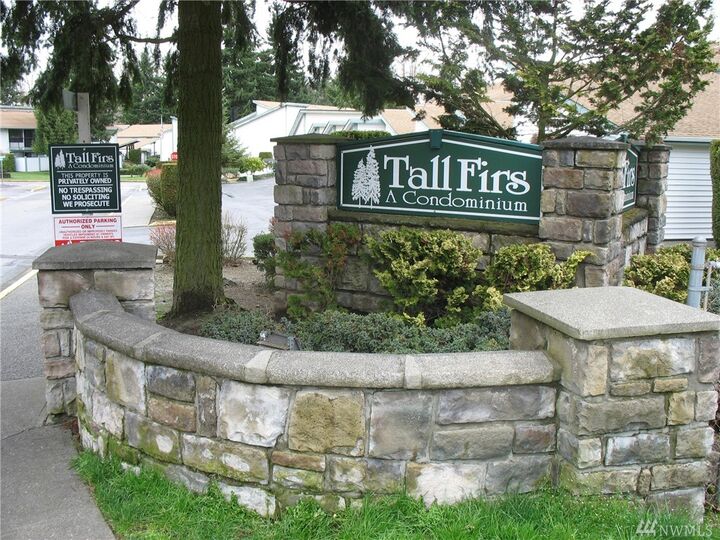 Property Photo: 1906 SW 318th Place A WA 98023