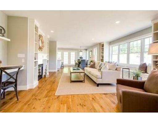 Property Photo: 17 Dobson Circle MA 01453
