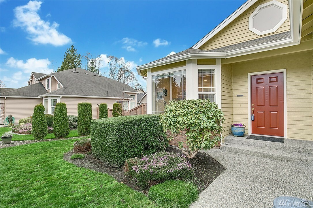 Property Photo:  19504 24th Dr SE A  WA 98012 