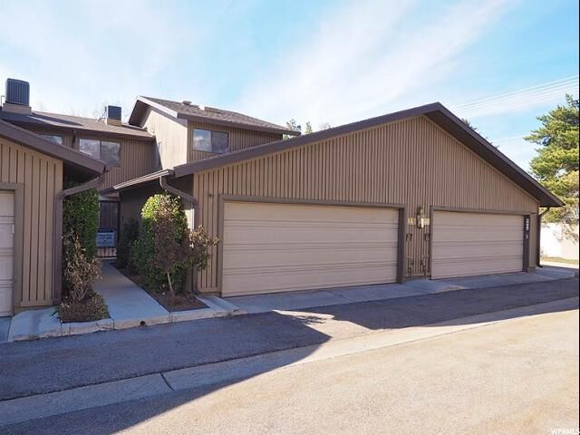 Address not disclosed  Cottonwood Heights UT 84121 photo