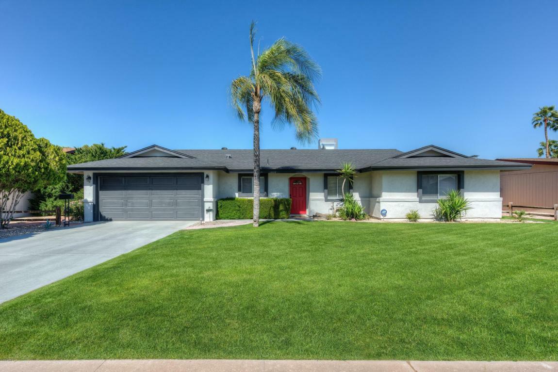 Property Photo: 3930 E Yucca Street AZ 85028