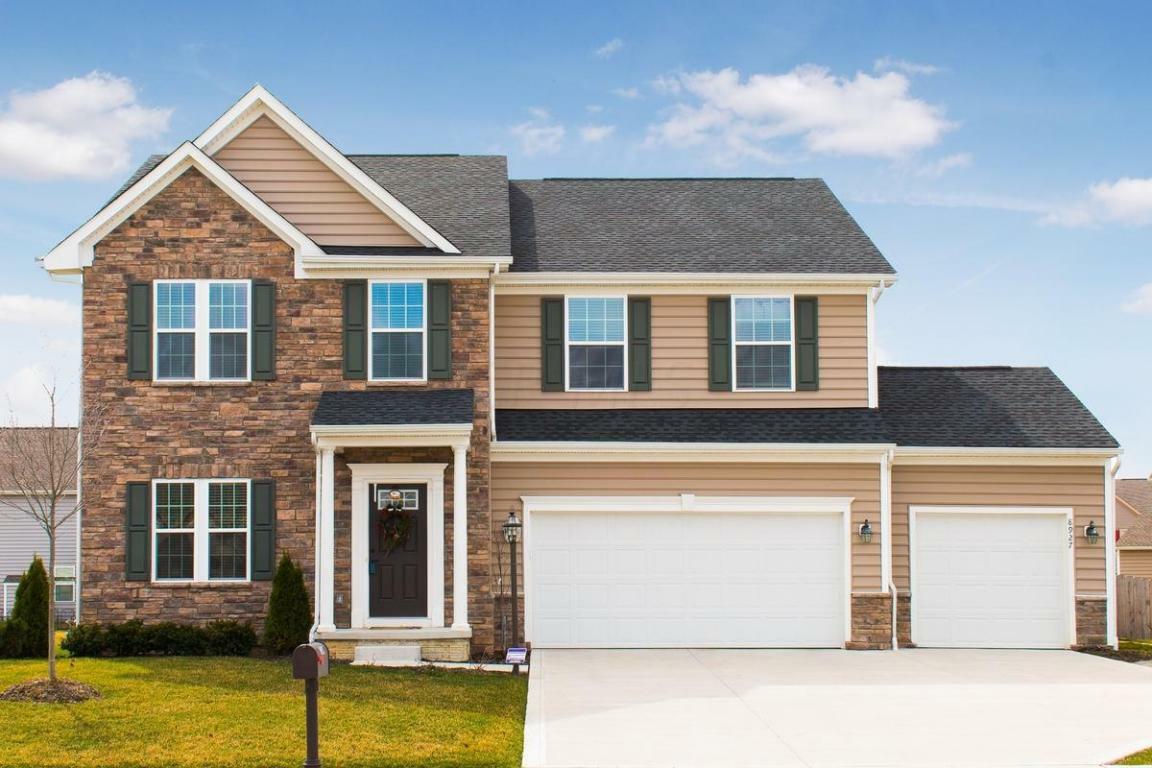 Property Photo:  8927 Shady Woods NW Street  OH 43110 