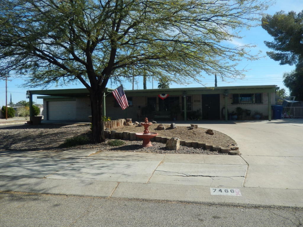 Property Photo:  7466 E 34th Street  AZ 85710 