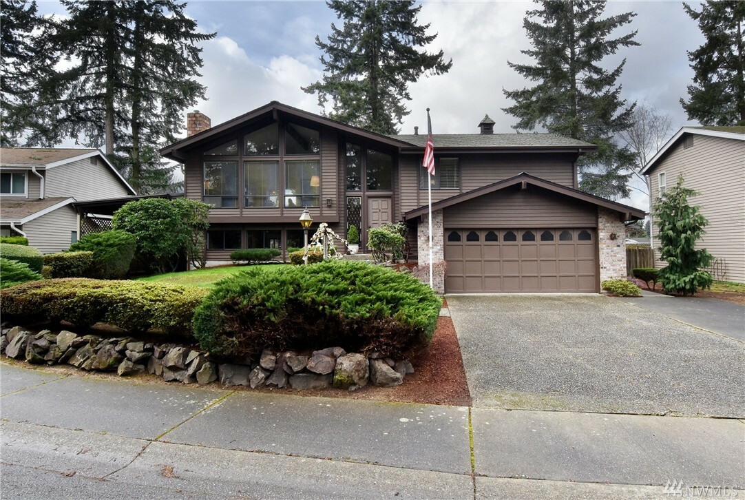 Property Photo:  14017 92nd Place NE  WA 98034 