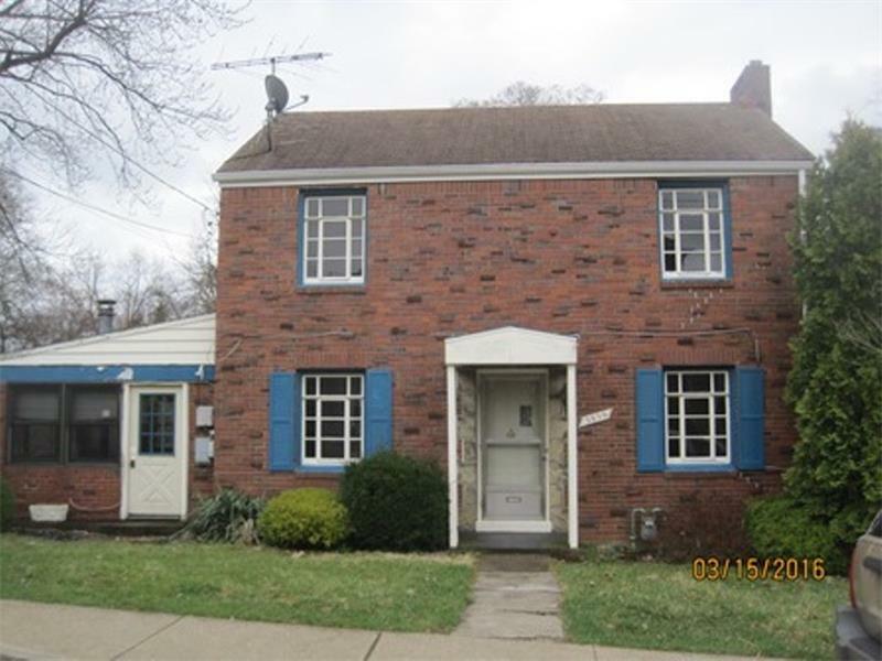 Property Photo: 3839 Dalewood Street PA 15227