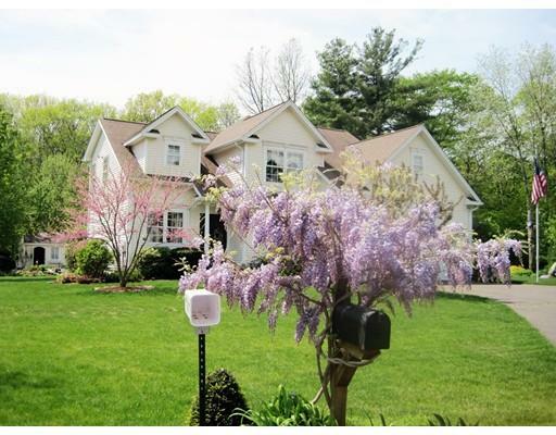 Property Photo: 21 Park River Cir MA 01085