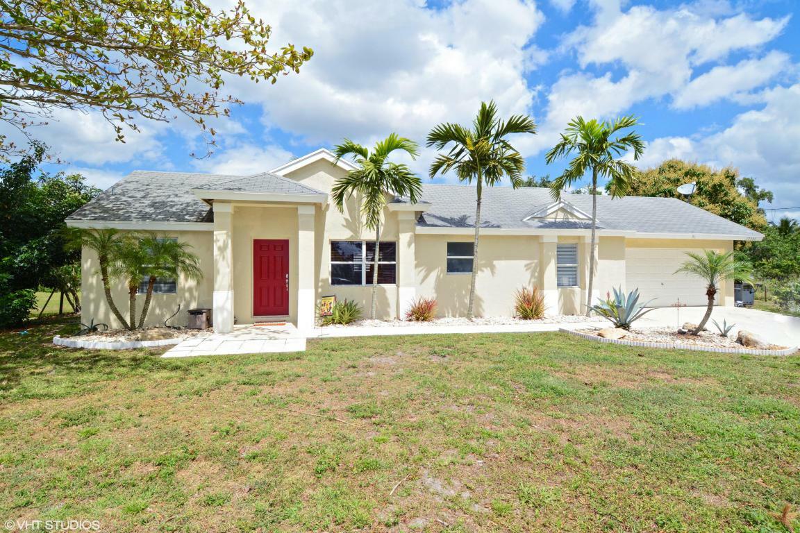 Property Photo: 17335 33rd Road N FL 33470