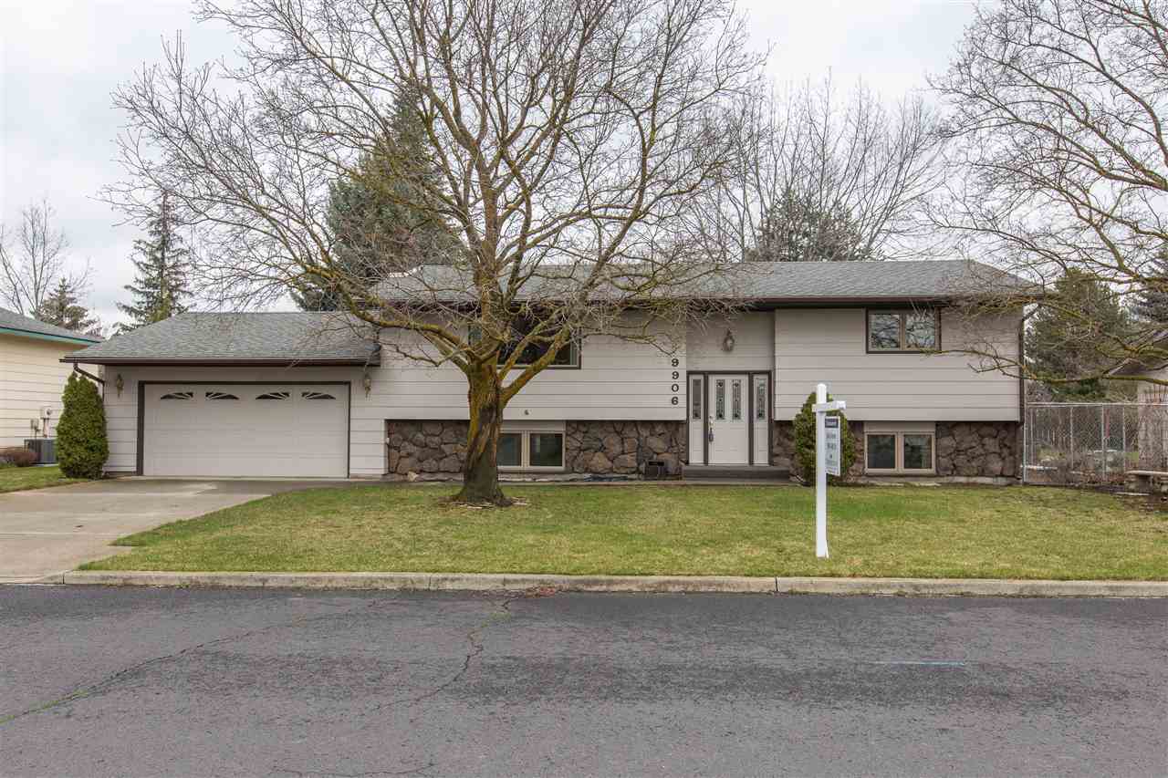 Property Photo: 9906 N Moore St WA 99208